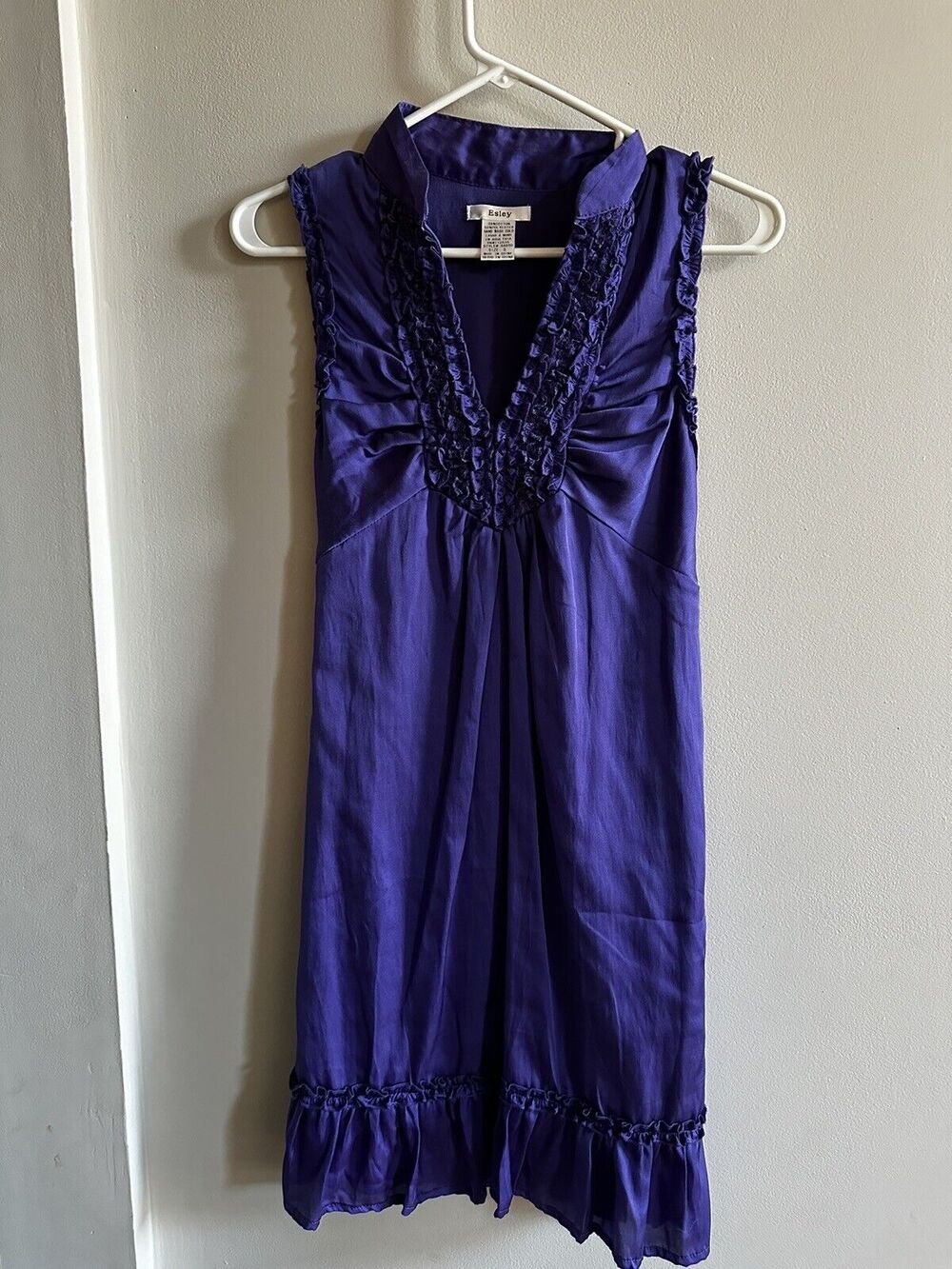 Esley Mini Dress Size Small Purple Ruffle hemline Tie Back
